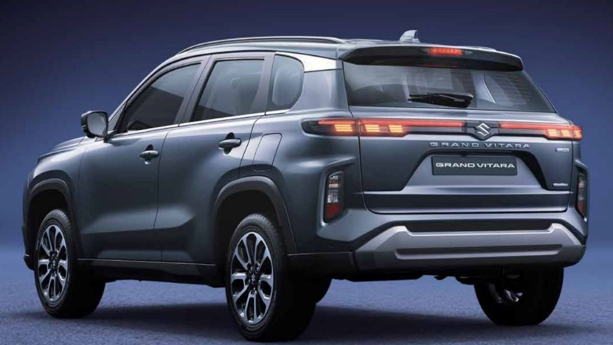 Maruti Suzuki Grand Vitara Mileage: Efficiency Across Variants & Strong Hybrid